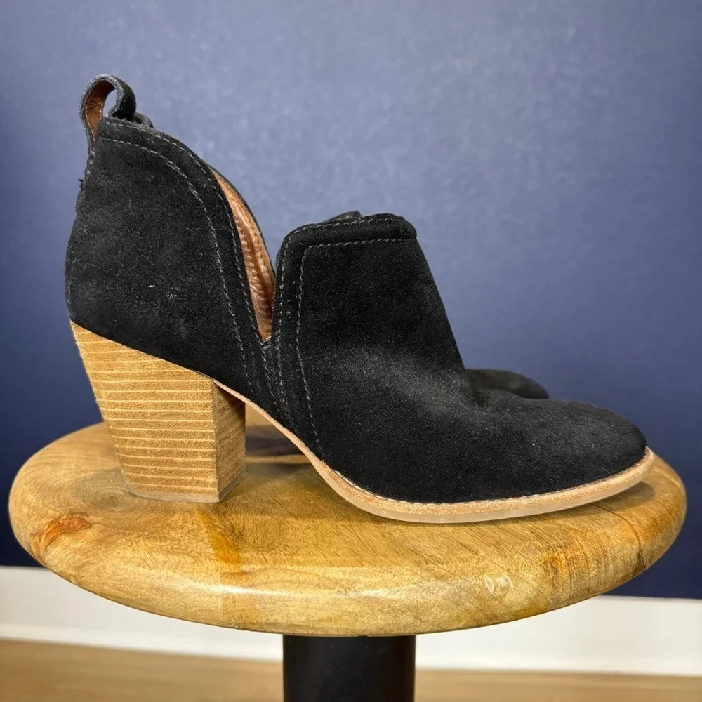 Jeffrey Campbell Rosalee Black Suede Ankle Booties | Size 9